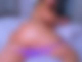 Elianabortt's Live Sex Cam Show