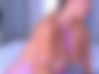 Elianabortt's Live Sex Cam Show
