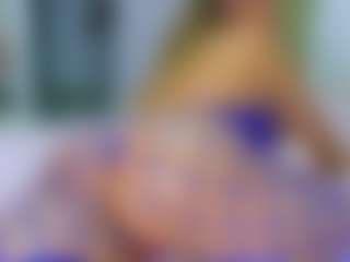 Elianabortt's Live Sex Cam Show
