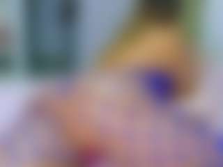 Elianabortt's Live Sex Cam Show