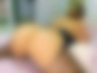 Elianabortt's Live Sex Cam Show