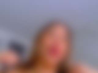 Elianabortt's Live Sex Cam Show