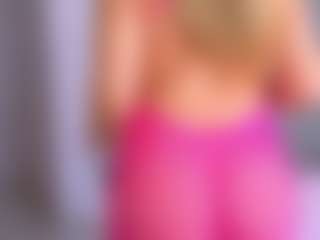 Elianabortt's Live Sex Cam Show