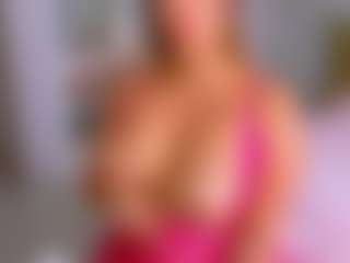 Elianabortt's Live Sex Cam Show