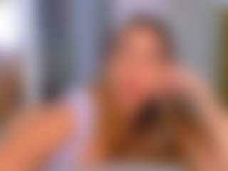 Elianabortt's Live Sex Cam Show