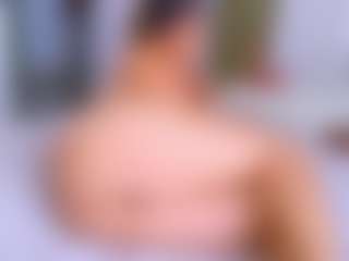Elianabortt's Live Sex Cam Show