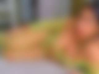 Elianabortt's Live Sex Cam Show