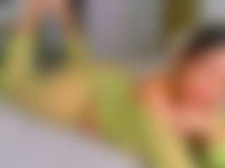 Elianabortt's Live Sex Cam Show