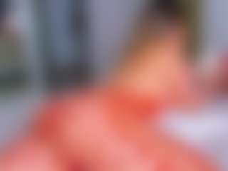 Elianabortt's Live Sex Cam Show