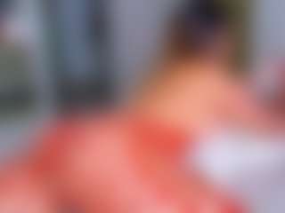 Elianabortt's Live Sex Cam Show