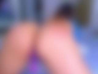Elianabortt's Live Sex Cam Show