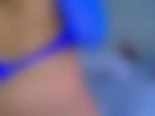 Elianabortt's Live Sex Cam Show