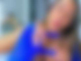 Live cam show with Elianabortt - Strip BBW on Camsoda