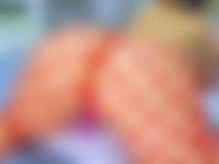 Elianabortt's Live Sex Cam Show