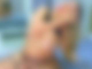 Elianabortt's Live Sex Cam Show