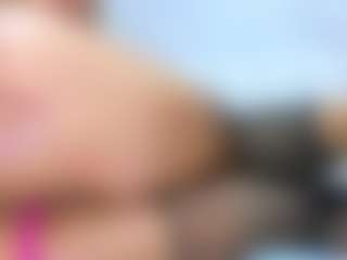 Elianabortt's Live Sex Cam Show