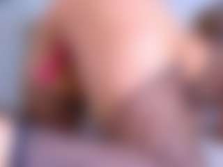Elianabortt's Live Sex Cam Show