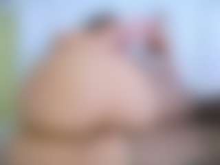 Elianabortt's Live Sex Cam Show