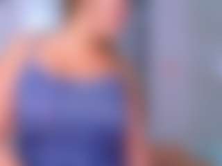 Elianabortt's Live Sex Cam Show