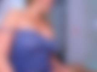 Elianabortt's Live Sex Cam Show