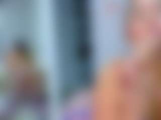 Live cam show with Elianabortt - BBW Cum on Dolls Live