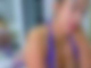 Elianabortt's Live Sex Cam Show