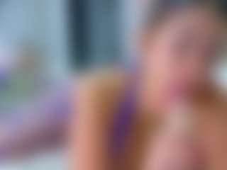 Elianabortt's Live Sex Cam Show