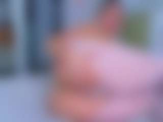 Elianabortt's Live Sex Cam Show