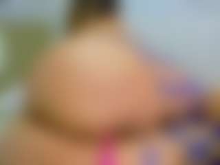 Elianabortt's Live Sex Cam Show