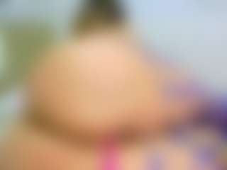 Elianabortt's Live Sex Cam Show