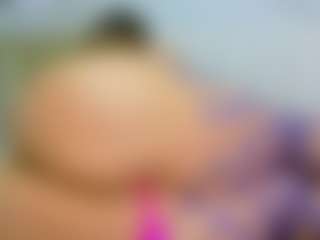 Elianabortt's Live Sex Cam Show