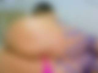 Elianabortt's Live Sex Cam Show