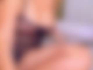 Elianabortt's Live Sex Cam Show