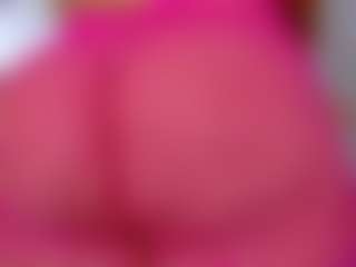 Live cam show with Elianabortt - Big Ass on camgirlchat.live