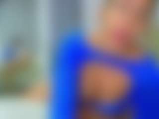Elianabortt's Live Sex Cam Show