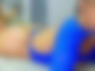 Elianabortt's Live Sex Cam Show