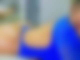 Elianabortt's Live Sex Cam Show