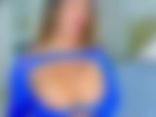 Elianabortt's Live Sex Cam Show