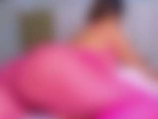 Elianabortt's Live Sex Cam Show
