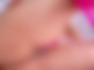 Elianabortt's Live Sex Cam Show