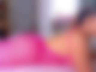 Elianabortt's Live Sex Cam Show