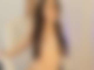 Live cam show with nico-robinn - Petite on Camsoda