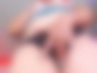Live cam show with SunshineJess - Tittyfuck on Milfs Live