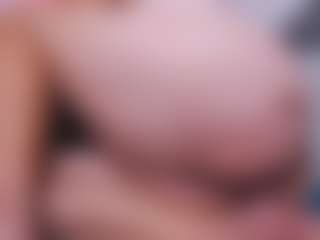 Live cam show with SunshineJess - Gape on Camsoda