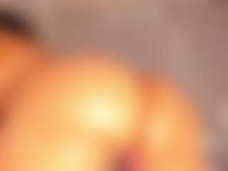 Live cam show with jessiigrey - Spank on CamClone
