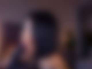 Mila MILF webcam performer live streaming