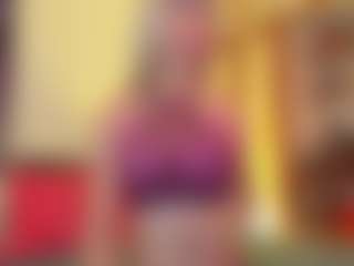 Live cam show with alejandra-fox - Average on Camiplay Live
