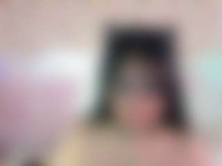 alizelatin MILF webcam performer live streaming