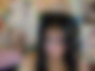 alizelatin MILF webcam performer live streaming