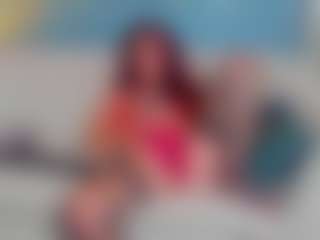 Live cam show with EroticAudrey - Legs on crypto-cams